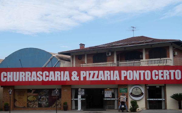 Tícket - Churrascaria e Pizzaria Ponto Certo - Rodízio de Carnes