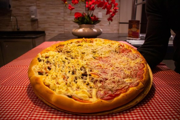 Tícket - Churrascaria e Pizzaria Ponto Certo - Rodízio de Pizza - Image 4